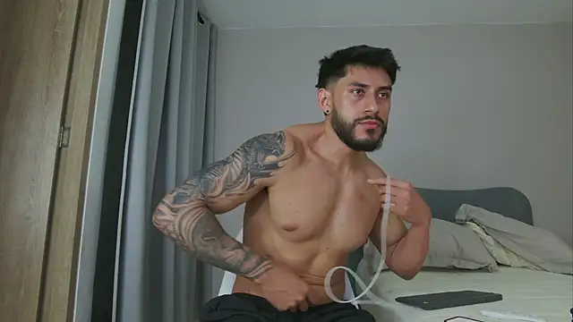 alexxxmachine online show from October 29, 12:02 am