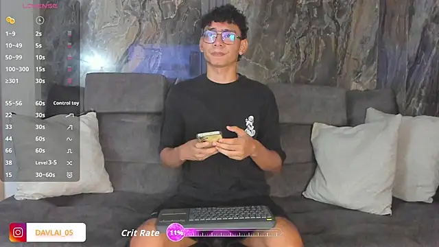 Daviid laidd online show from December 4, 7:21 pm