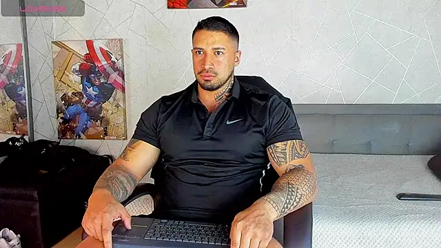 Cristian Walker online show from July 10, 1:03 pm