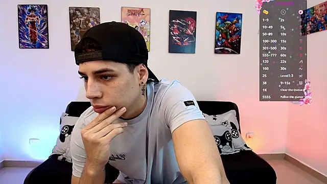 jonathanjoestar  online show from May 25, 8:48 pm