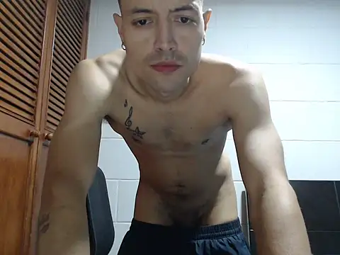 dimitriquiet05 online show from February 7, 9:05 am