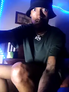 ZaddyBigDee online show from April 18, 9:36 pm