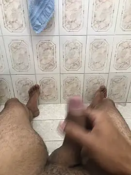 hoot07089 online show from March 6, 7:54 pm