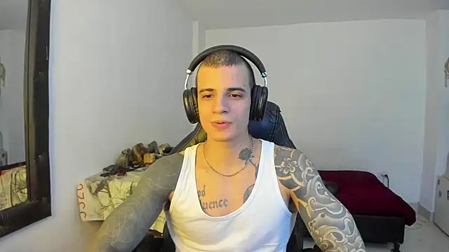 Balo lovers online show from January 7, 3:28 pm