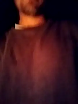 JohnDoe7586 online show from December 15, 6:49 pm