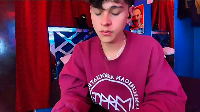 Luke Howland online show from March 31, 2:24 am