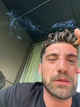 ginoleone7979 online show from May 17, 5:26 am