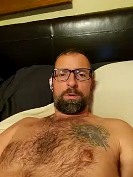 Fuzluvinotter online show from February 12, 10:37 pm