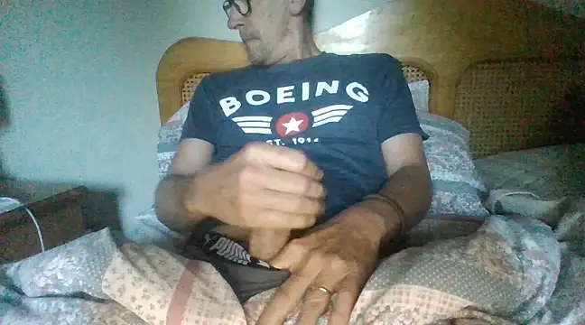 Snapshot of Raimundo1971 chatting on February 9, 10:53 am Raimundo1971 online show from February 9, 10:53 am