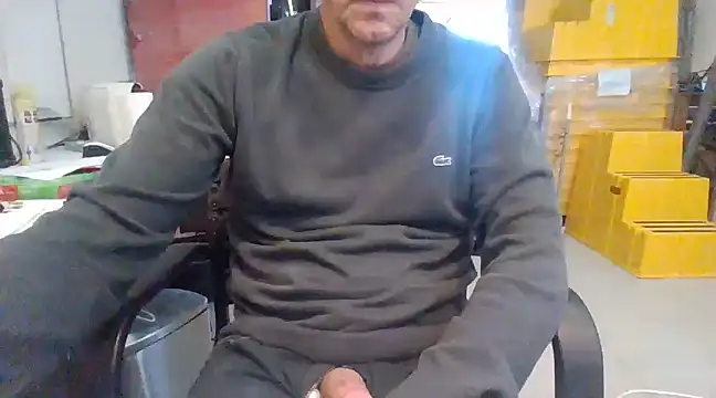 Snapshot of Raimundo1971 chatting on December 6, 12:38 pm Raimundo1971 online show from December 6, 12:38 pm