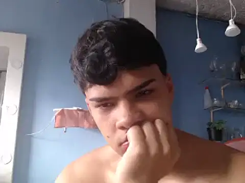 masterdaniel88 online show from February 25, 9:13 pm