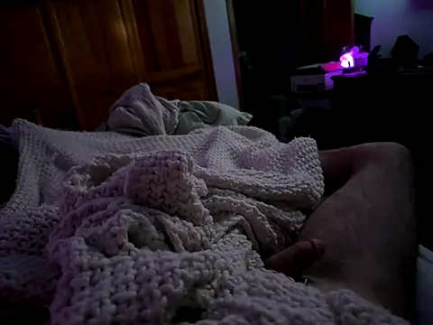 NC Bald and Beautiful online show from November 15, 7:21 am