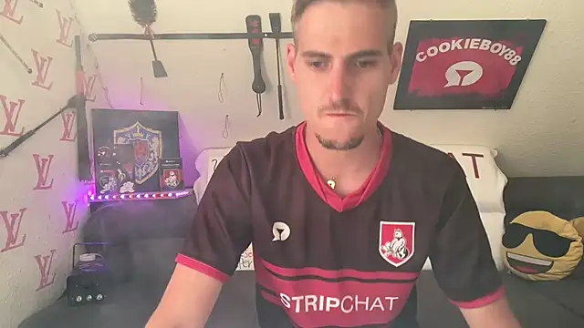 Cookieboy88 online show from August 1, 3:00 pm