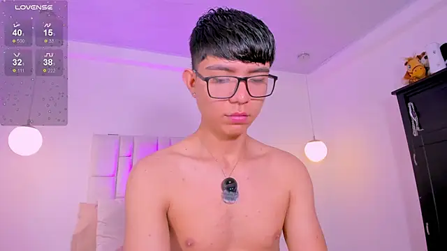 CodyTwink online show from May 18, 7:40 pm