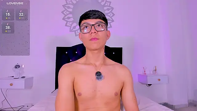 CodyTwink online show from February 14, 8:48 pm