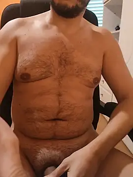 sanmediterraneoXXL online show from February 4, 9:15 am