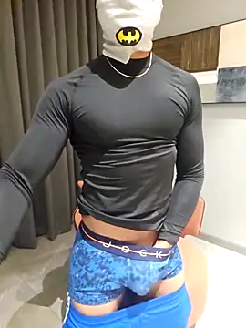 walterhssyc7 online show from December 4, 6:37 pm