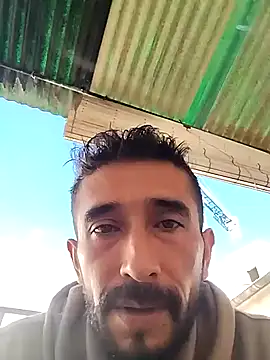 weedmanhot28 online show from April 4, 8:11 am