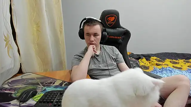 iliaskrislove online show from October 30, 12:57 am