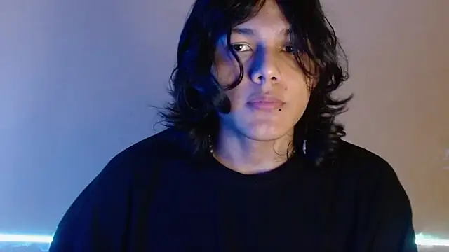 Snapshot of daiki_sx chatting on December 7, 9:22 pm daiki sx online show from December 7, 9:22 pm