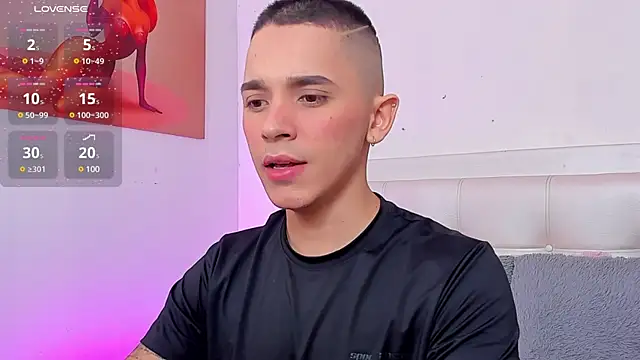 andeerr  online show from December 31, 7:29 pm