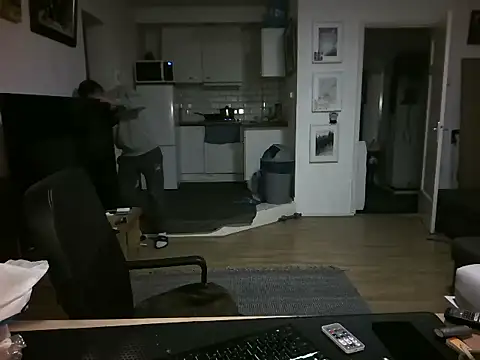 mihaimichael online show from May 14, 2:42 am