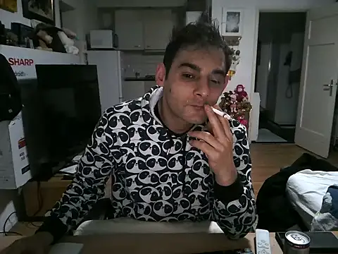 mihaimichael online show from December 17, 4:53 am