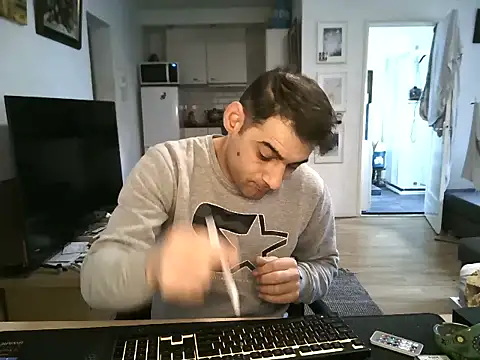 mihaimichael online show from May 15, 12:57 pm