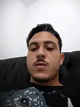 Snapshot of NJeffrvPeteb chatting on October 4, 1:21 am NJeffrvPeteb online show from October 4, 1:21 am