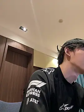 1a1a1alll online show from November 5, 3:25 pm