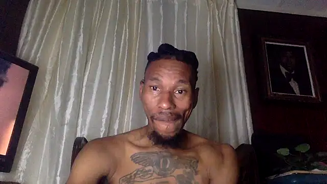 KingDerRico online show from November 30, 10:45 pm