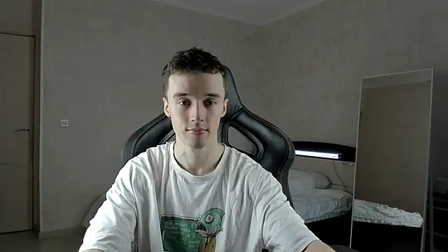 MasonWarholl online show from March 2, 3:09 pm