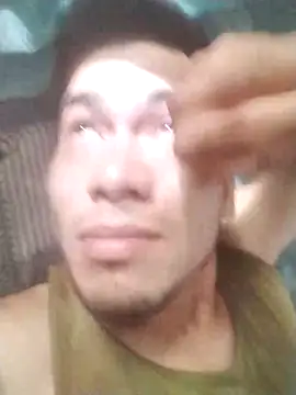Snapshot of leyel00155 chatting on October 5, 12:31 pm leyel00155 online show from October 5, 12:31 pm