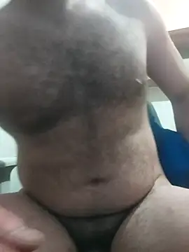 skrigul12 online show from February 1, 12:20 am