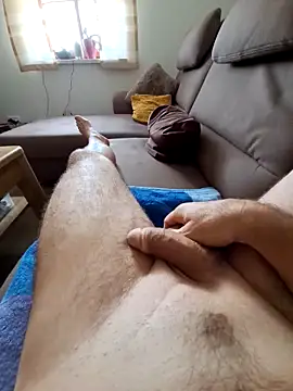 oldermanforwomen online show from June 22, 1:15 pm