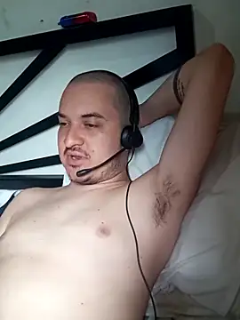 Izan And Theo online show from April 14, 3:44 pm