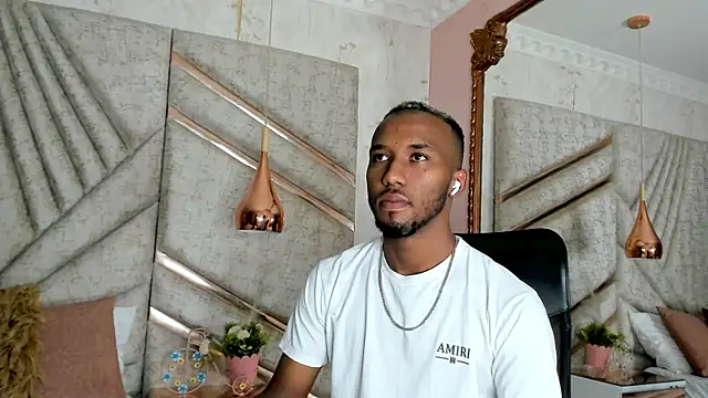 JamesParck online show from December 21, 12:38 pm