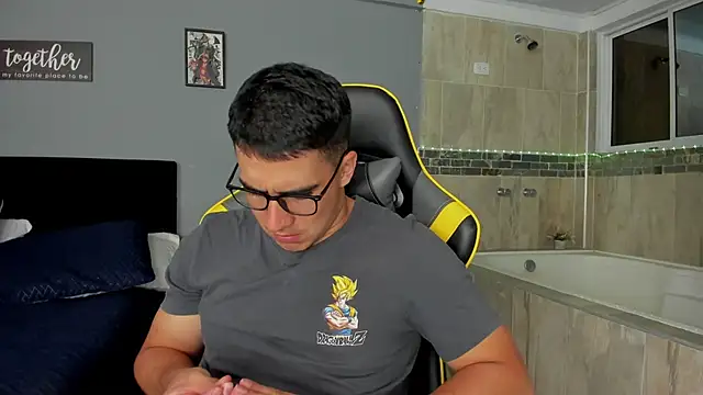 owengray2n online show from February 23, 2:35 am