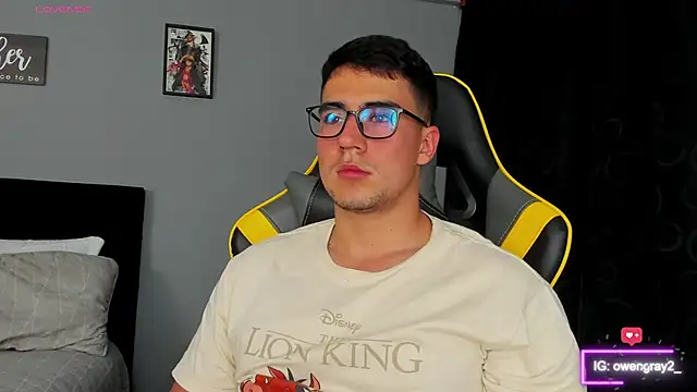 owengray2n online show from March 22, 11:42 pm