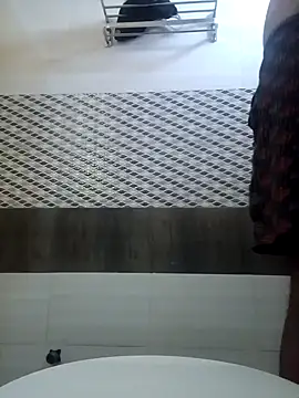 littlehornysons online show from February 1, 5:39 am