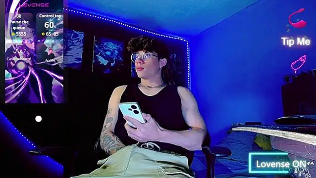 thiagomurphyy online show from January 11, 4:16 am