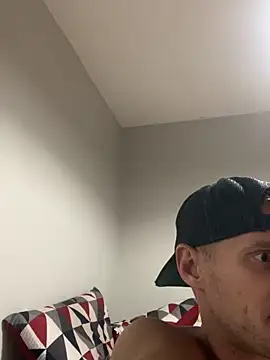 Camcam21 online show from March 3, 4:23 am