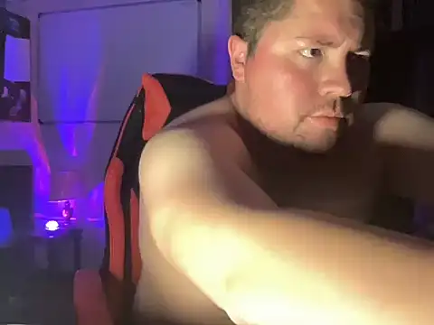 extremeprofesor online show from July 28, 11:36 pm