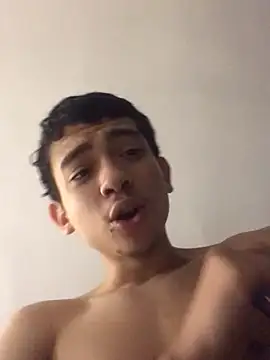 latinhandsome online show from February 14, 7:07 am