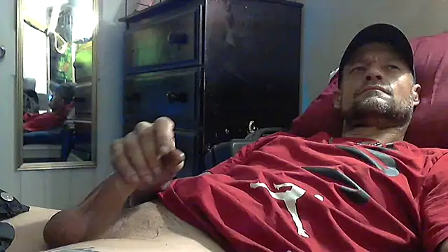 TheOneYouLove69 online show from February 26, 11:50 pm