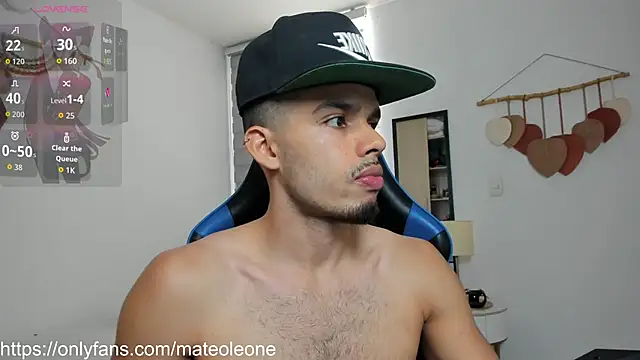 mateoleonee online show from February 12, 6:14 pm