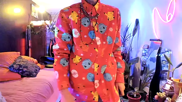 Snapshot of leatherz69 chatting on December 26, 11:24 pm leatherz69 online show from December 26, 11:24 pm