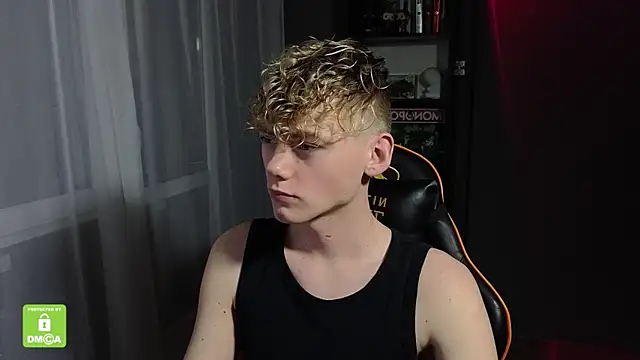 Keytaro online show from October 29, 4:54 pm