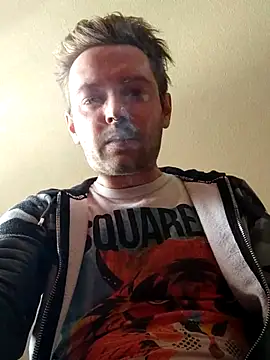 istiaqua90 online show from March 15, 1:29 pm