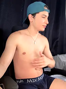 cybercosmiiic online show from November 15, 8:22 pm